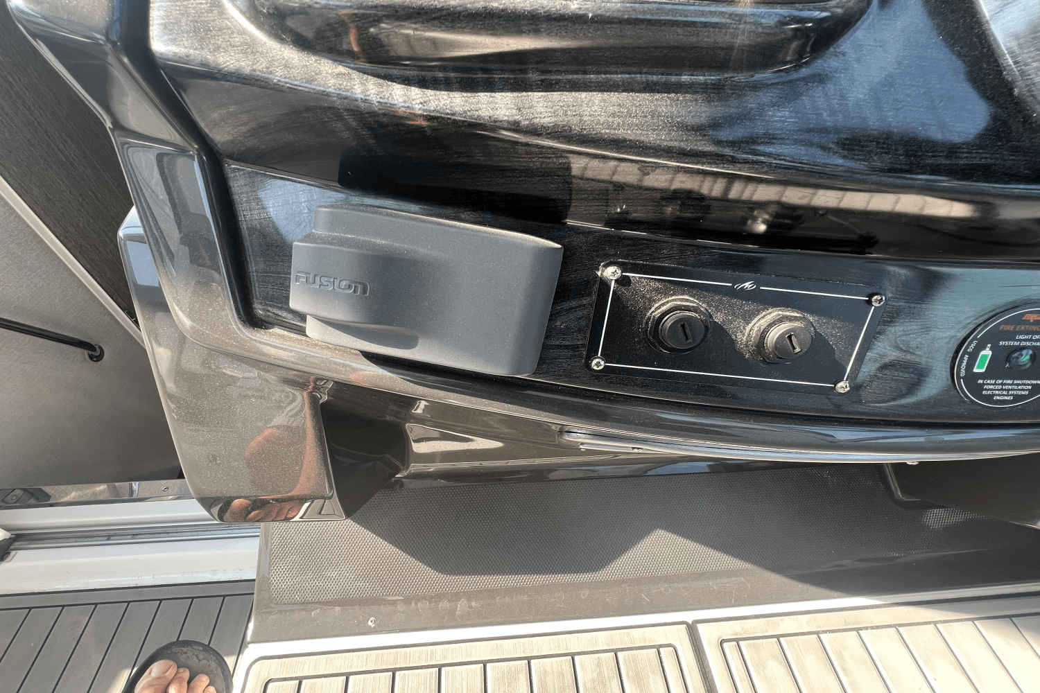 2021 Monterey 335 SPORT YACHT Image Thumbnail #23