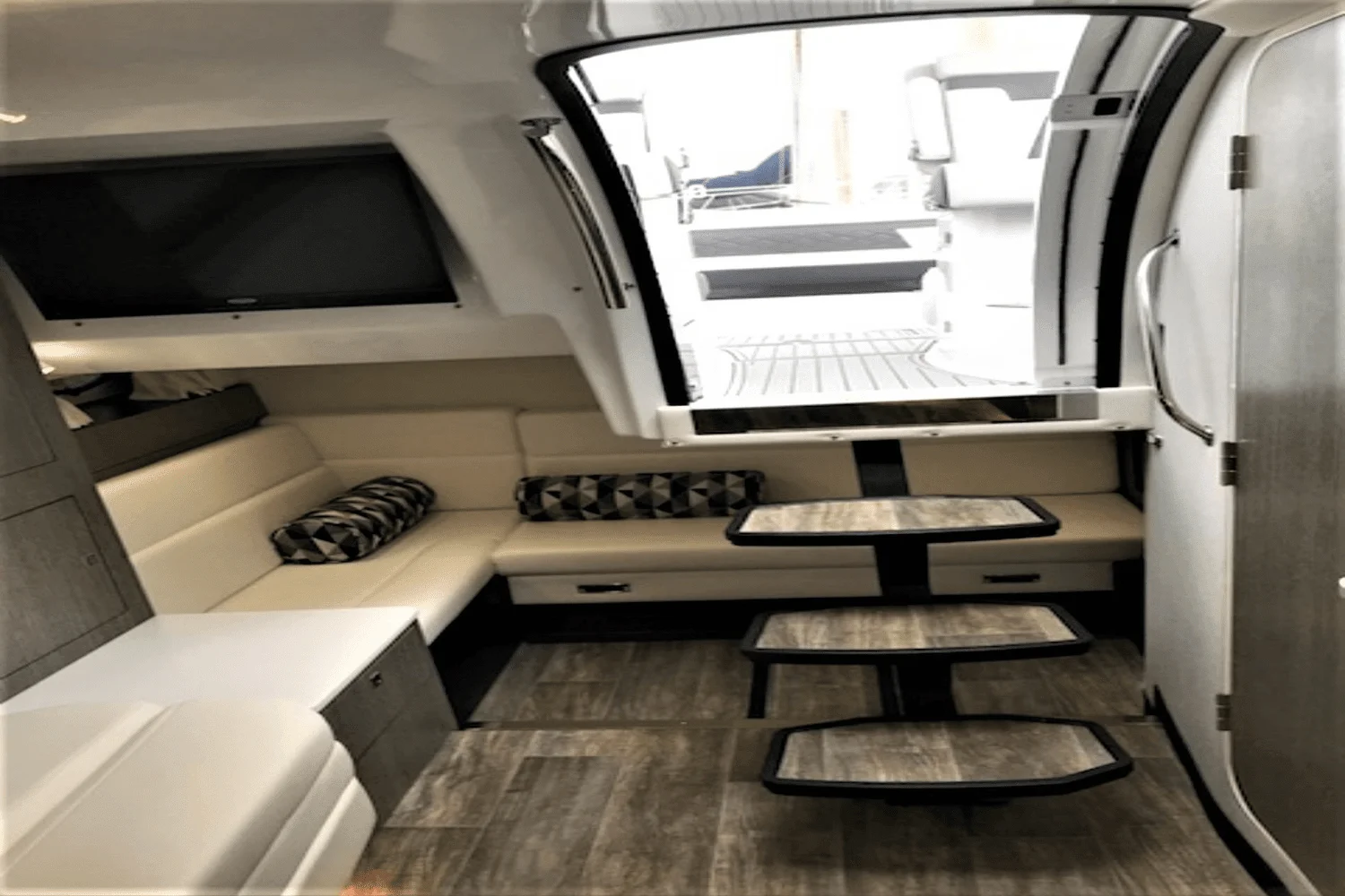 2021 Monterey 335 SPORT YACHT Image Thumbnail #56