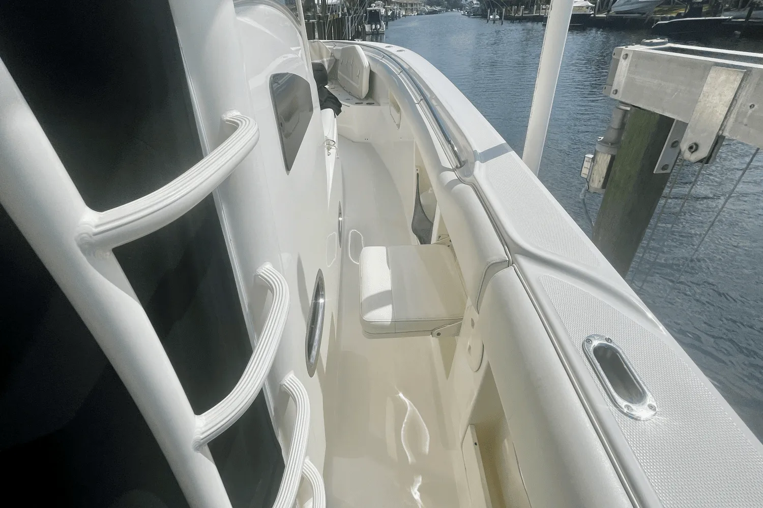 2012 Boston Whaler 370 OUTRAGE Image Thumbnail #39