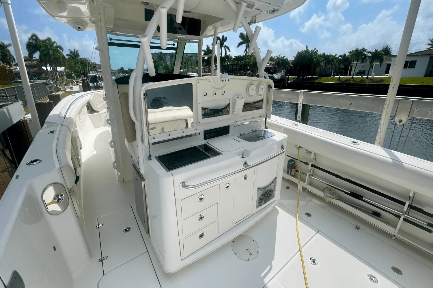 2012 Boston Whaler 370 OUTRAGE Image Thumbnail #28