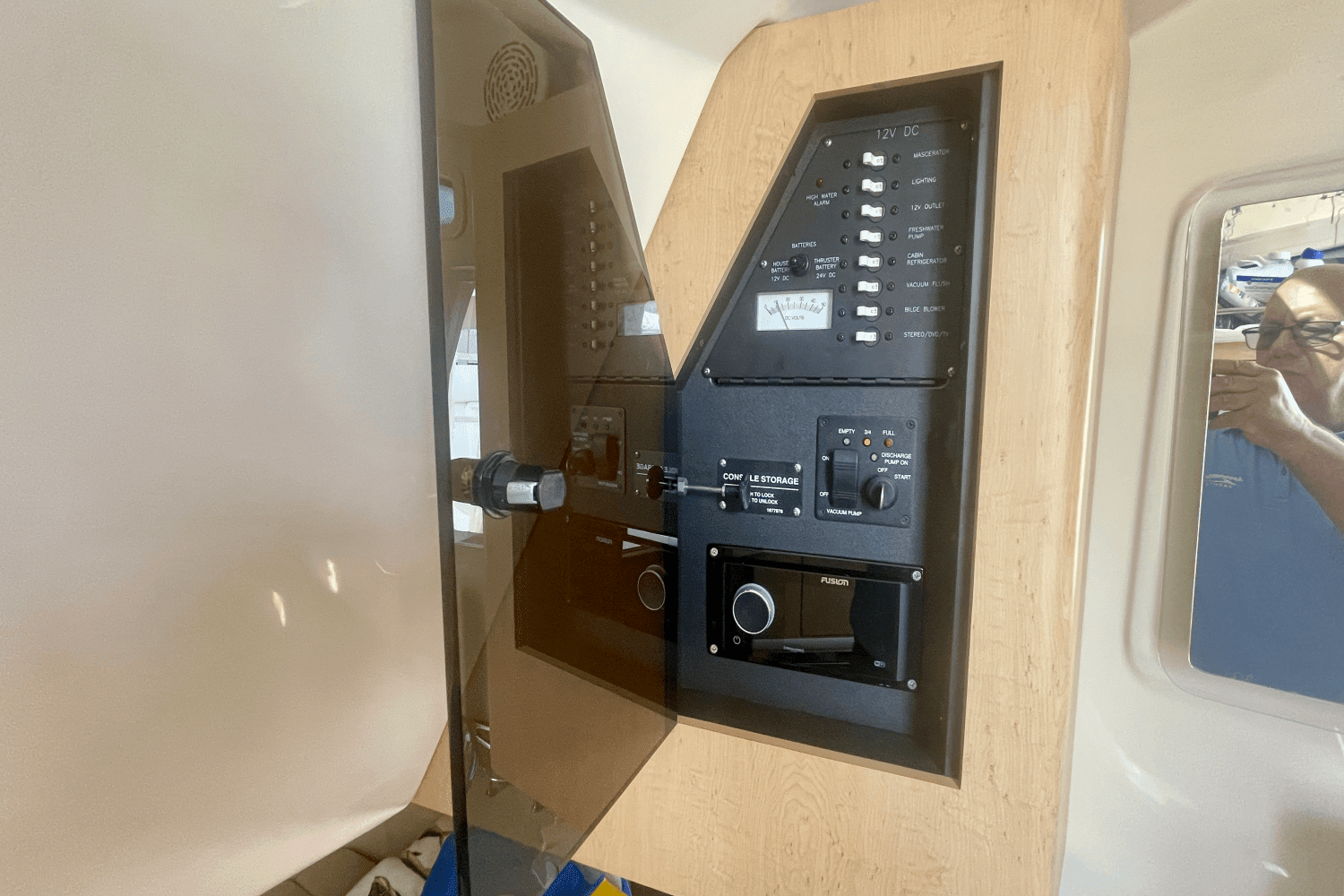 2012 Boston Whaler 370 OUTRAGE Image Thumbnail #19