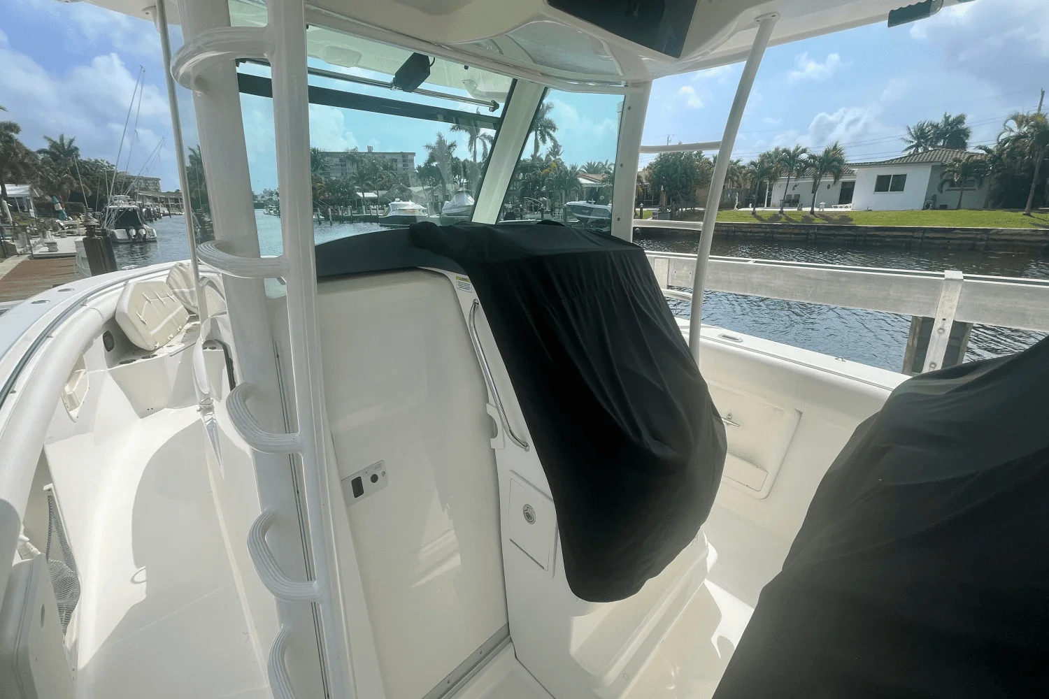 2012 Boston Whaler 370 OUTRAGE Image Thumbnail #13
