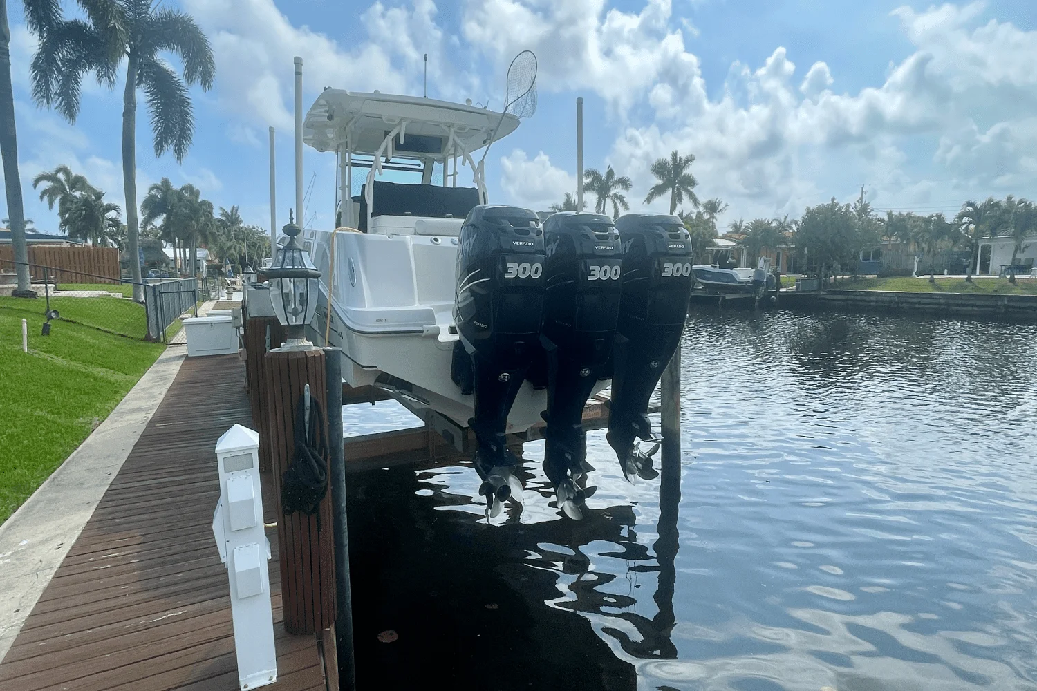 2012 Boston Whaler 370 OUTRAGE Image Thumbnail #5