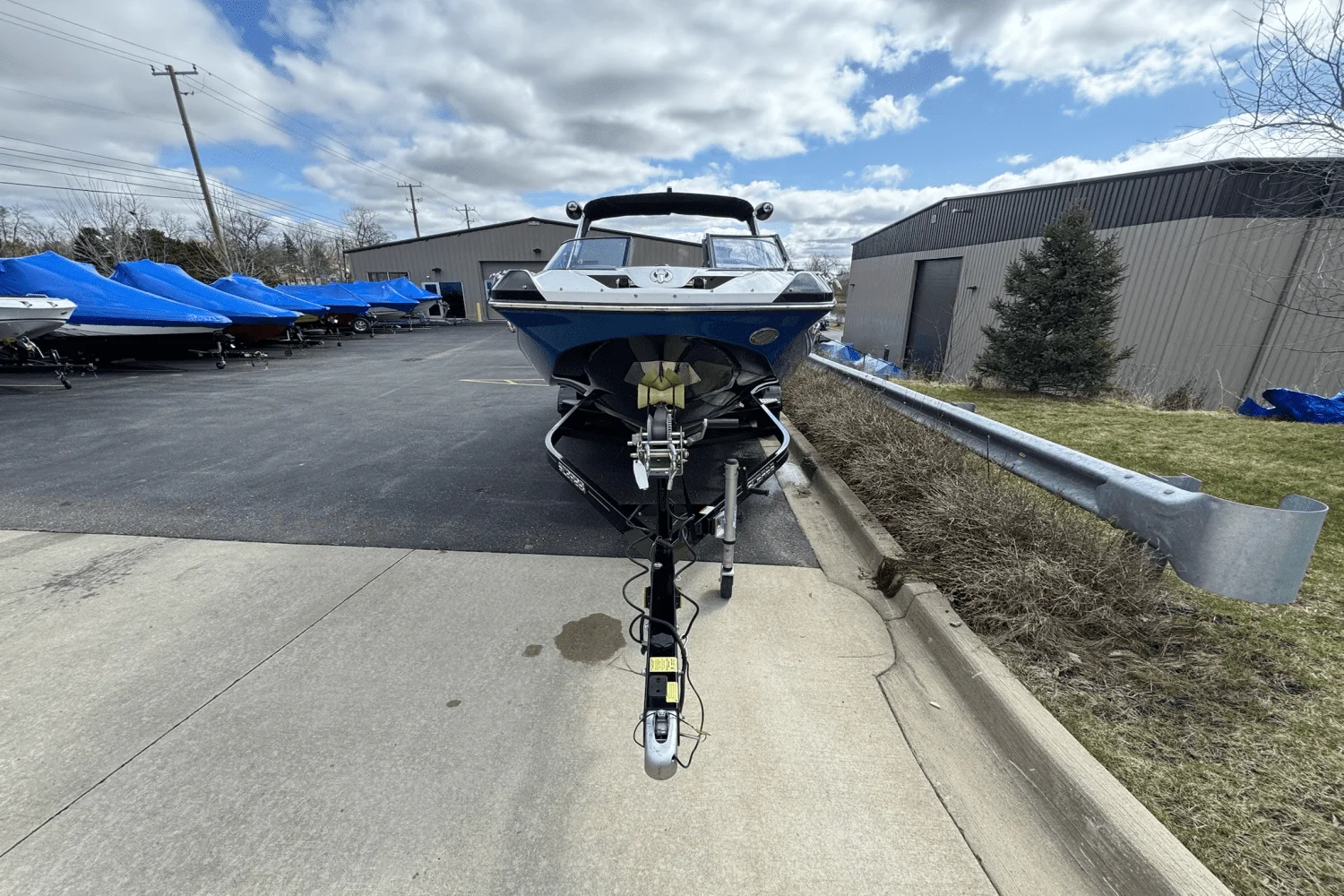 2023 Scarab 255 ID/IMPULSE Image Thumbnail #10