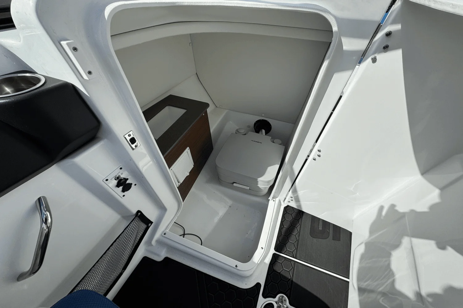 2023 Scarab 255 ID/IMPULSE Image Thumbnail #37