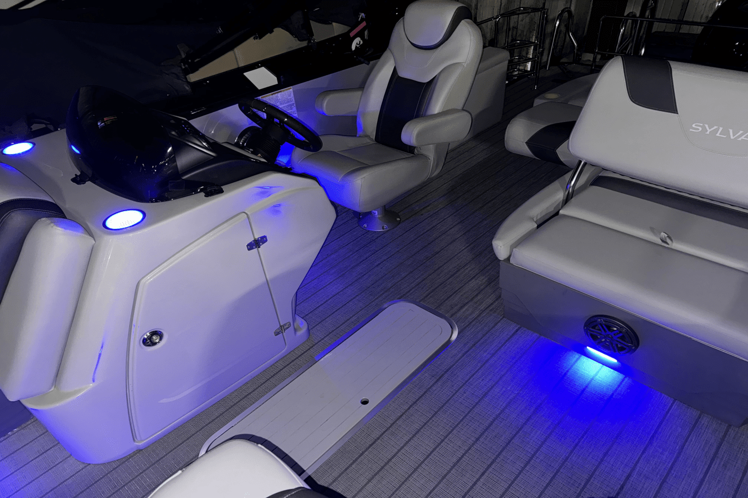 2022 Sylvan
                                                             L1DLZ Image Thumbnail #5