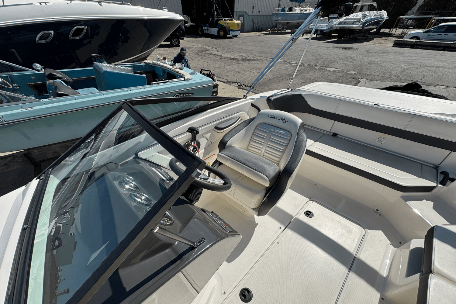 2016 Sea Ray 190 SPX Image Thumbnail #14