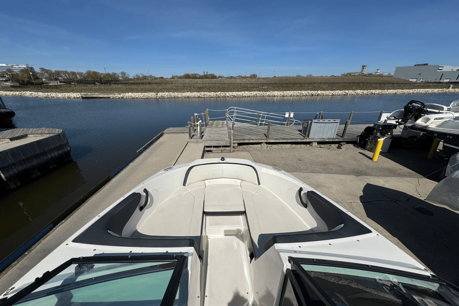 2016 Sea Ray 190 SPX Image Thumbnail #12