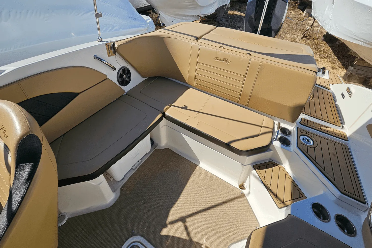 2019 Sea Ray 21 SPX-OB Image Thumbnail #12