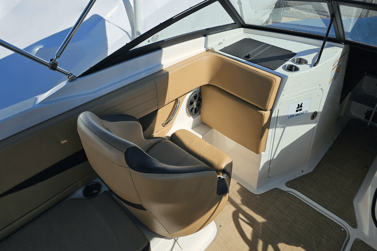 2019 Sea Ray 21 SPX-OB Image Thumbnail #17