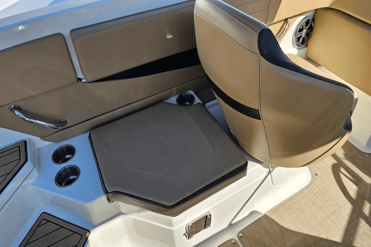 2019 Sea Ray 21 SPX-OB Image Thumbnail #20