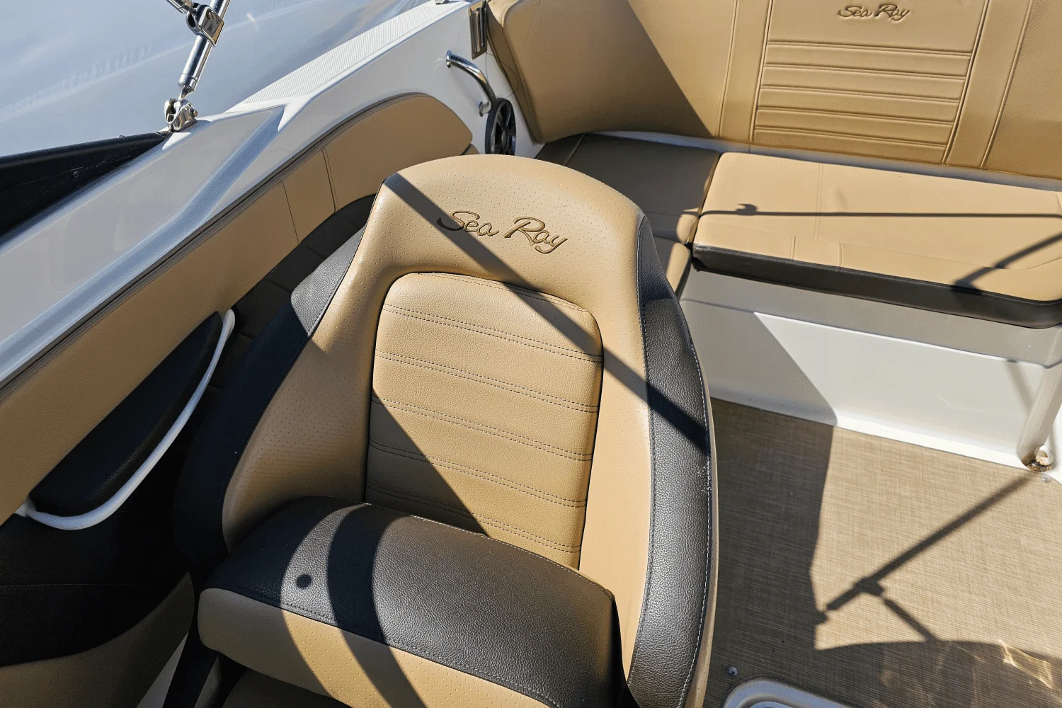 2019 Sea Ray 21 SPX-OB Image Thumbnail #28