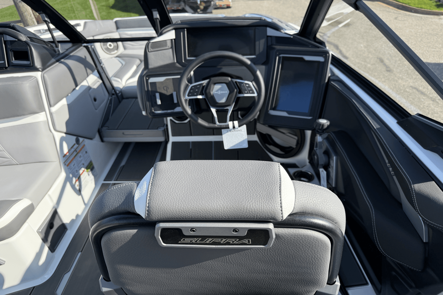 2025 Supra SE Image Thumbnail #13
