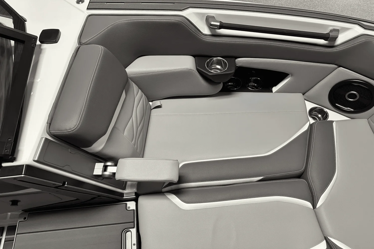 2025 Supra SE Image Thumbnail #63