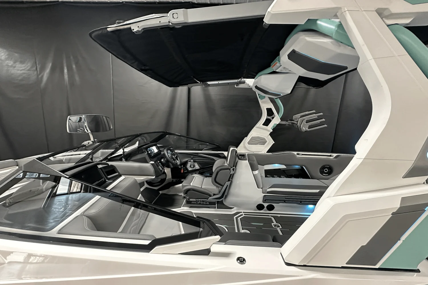 2025 Supra SE Image Thumbnail #5