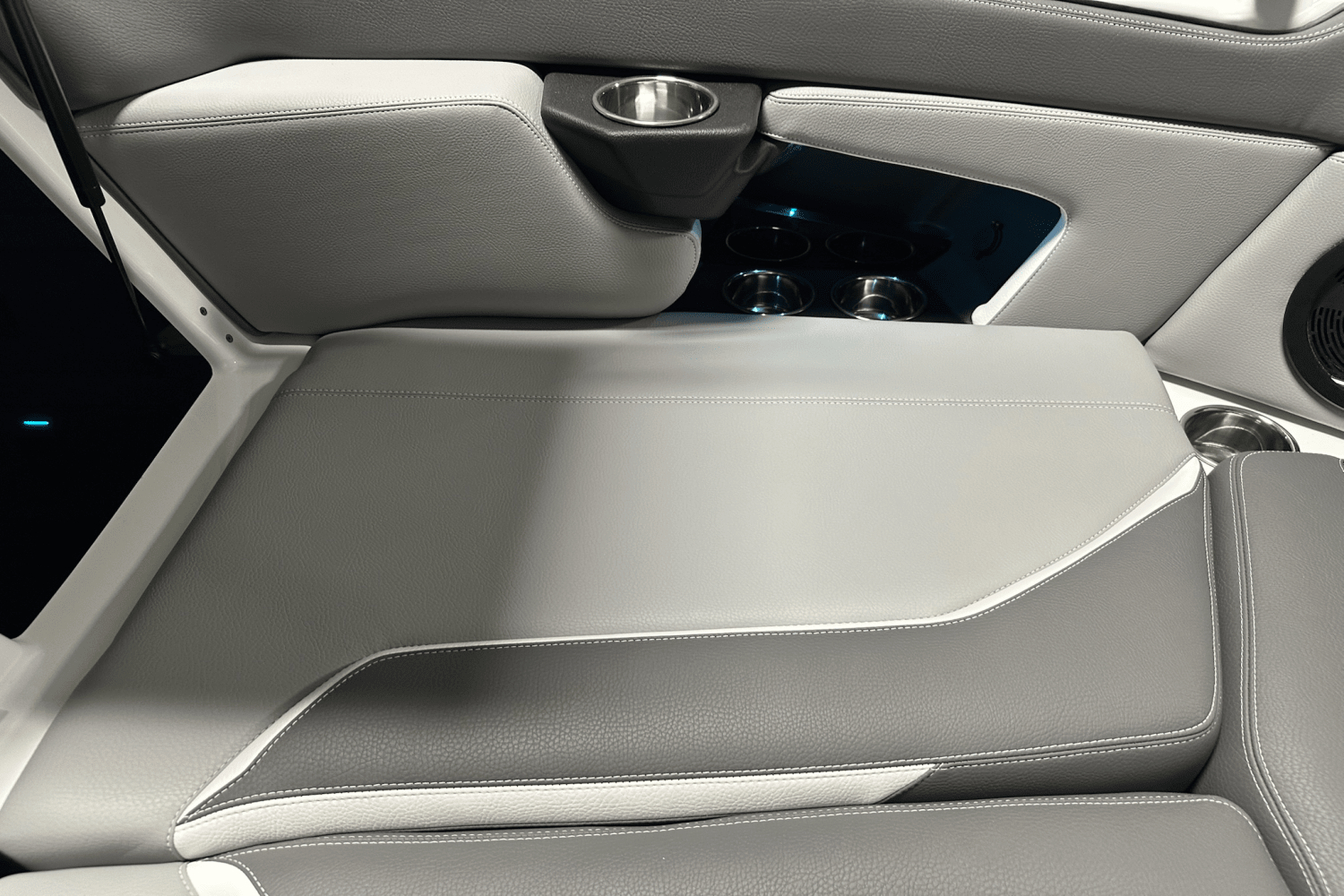 2025 Supra SE Image Thumbnail #66