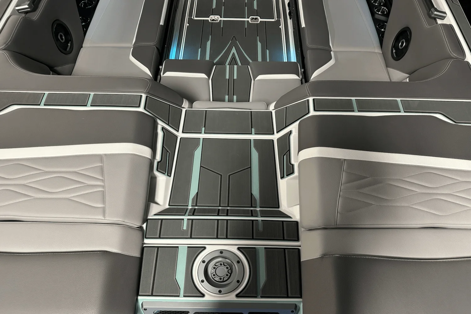 2025 Supra SE Image Thumbnail #15