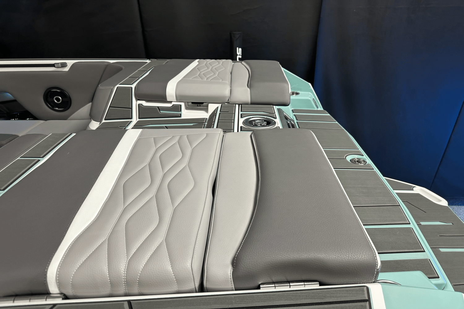 2025 Supra SE Image Thumbnail #11