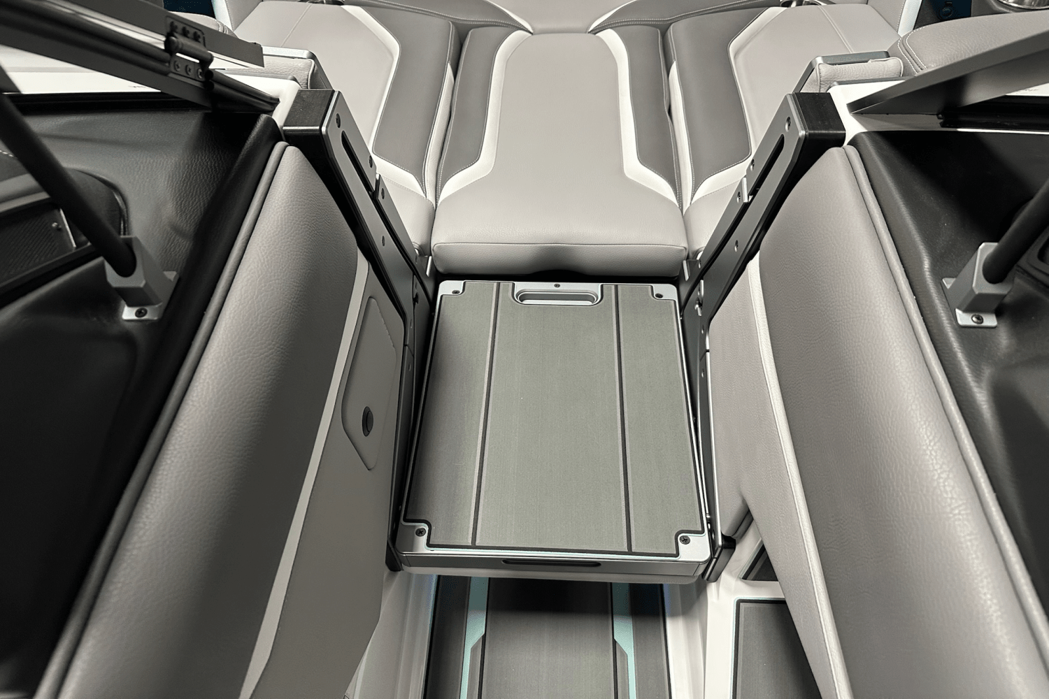 2025 Supra SE Image Thumbnail #59