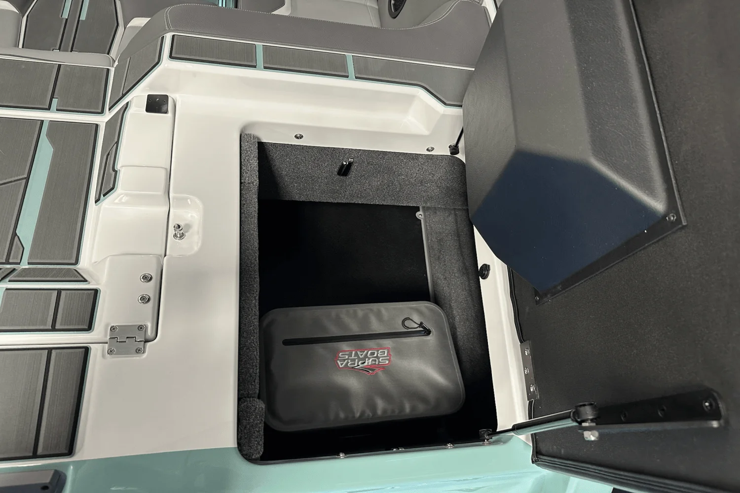 2025 Supra SE Image Thumbnail #17