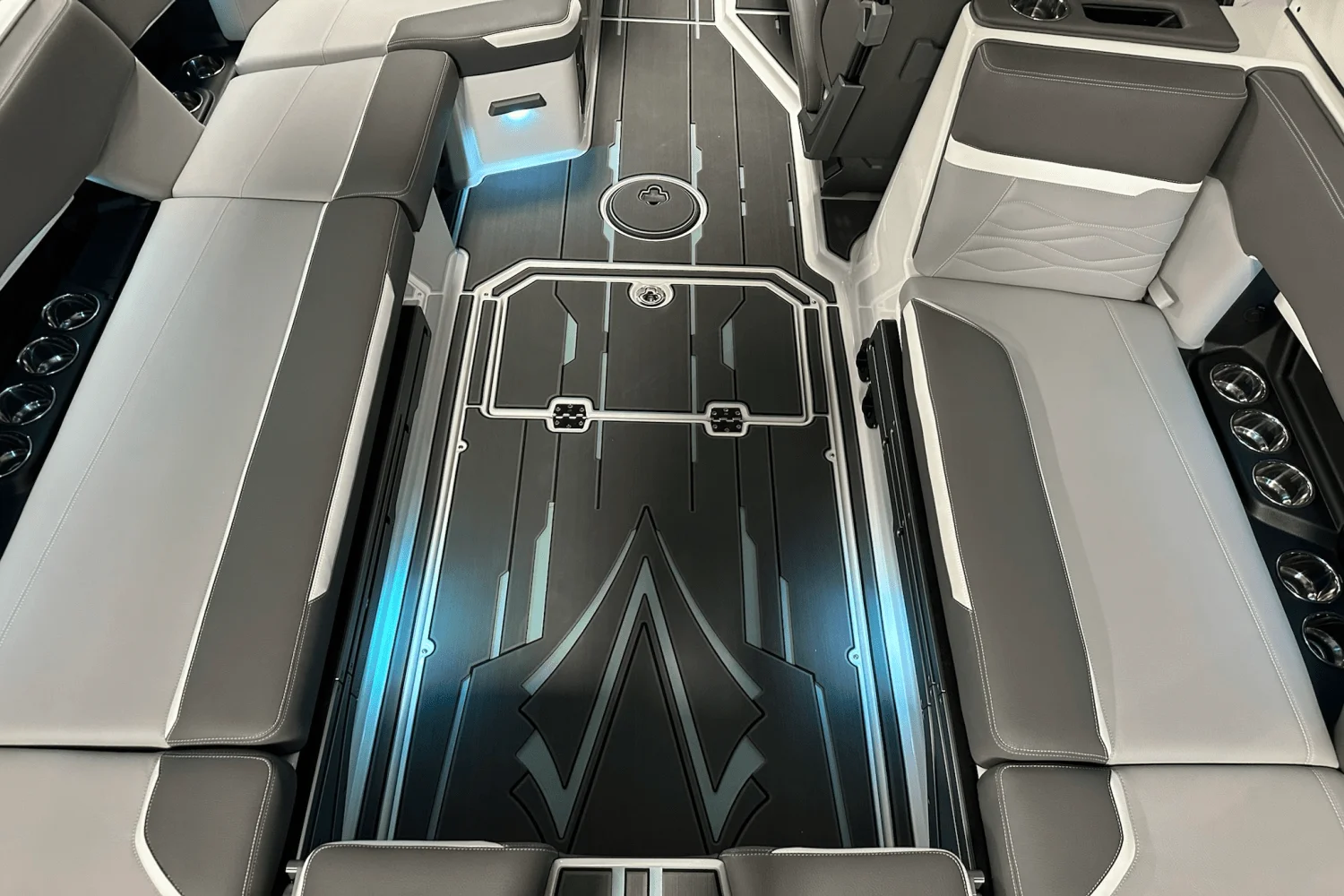 2025 Supra SE Image Thumbnail #21