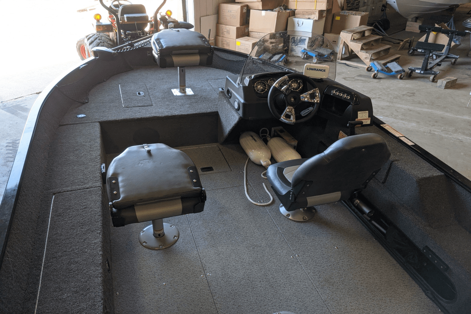 2021 Lowe
                                                             1675 FISHMASTER Image Thumbnail #12