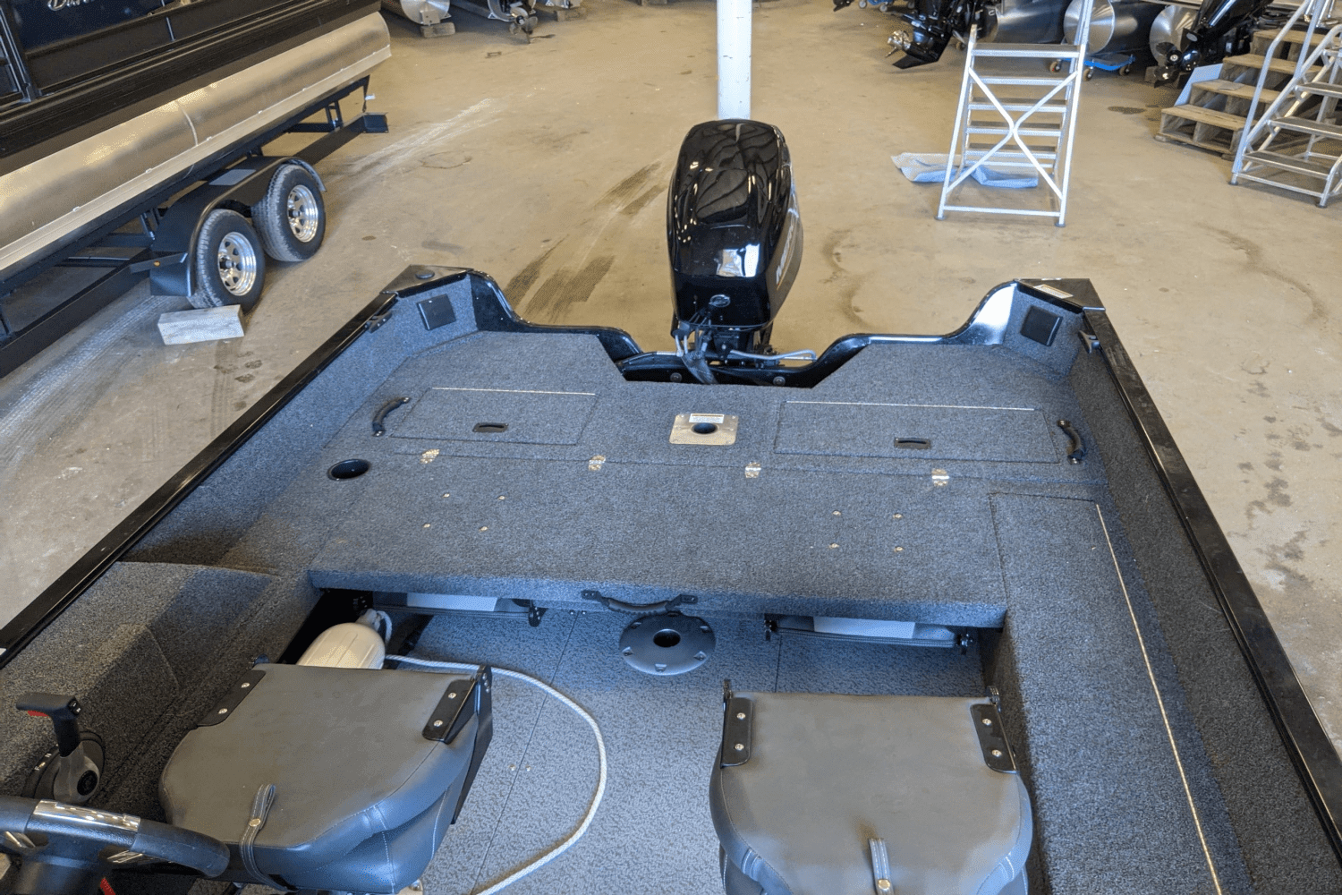 2021 Lowe
                                                             1675 FISHMASTER Image Thumbnail #4