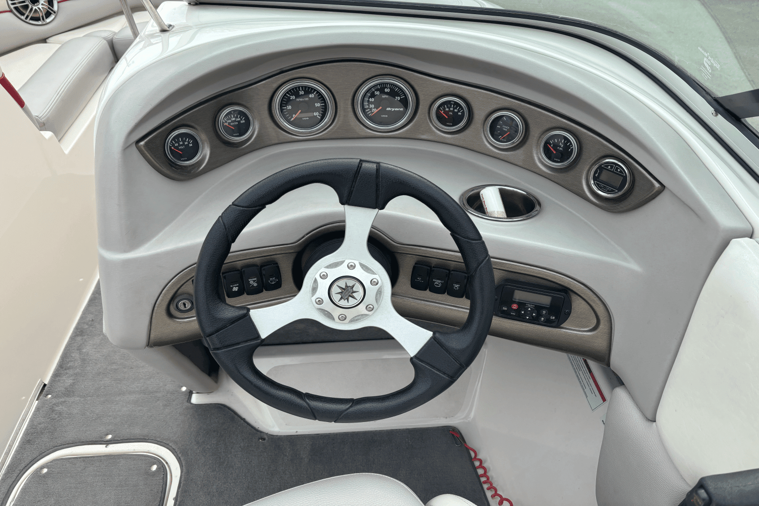 2013 Bryant 198 Image Thumbnail #9