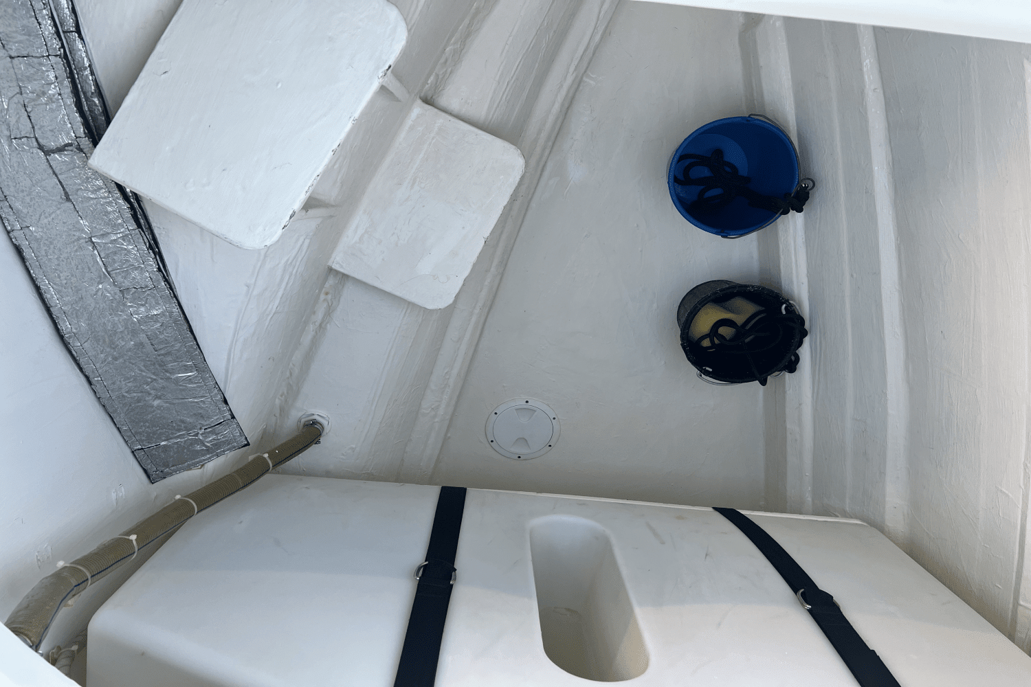 2016 Aquila 48 Image Thumbnail #22