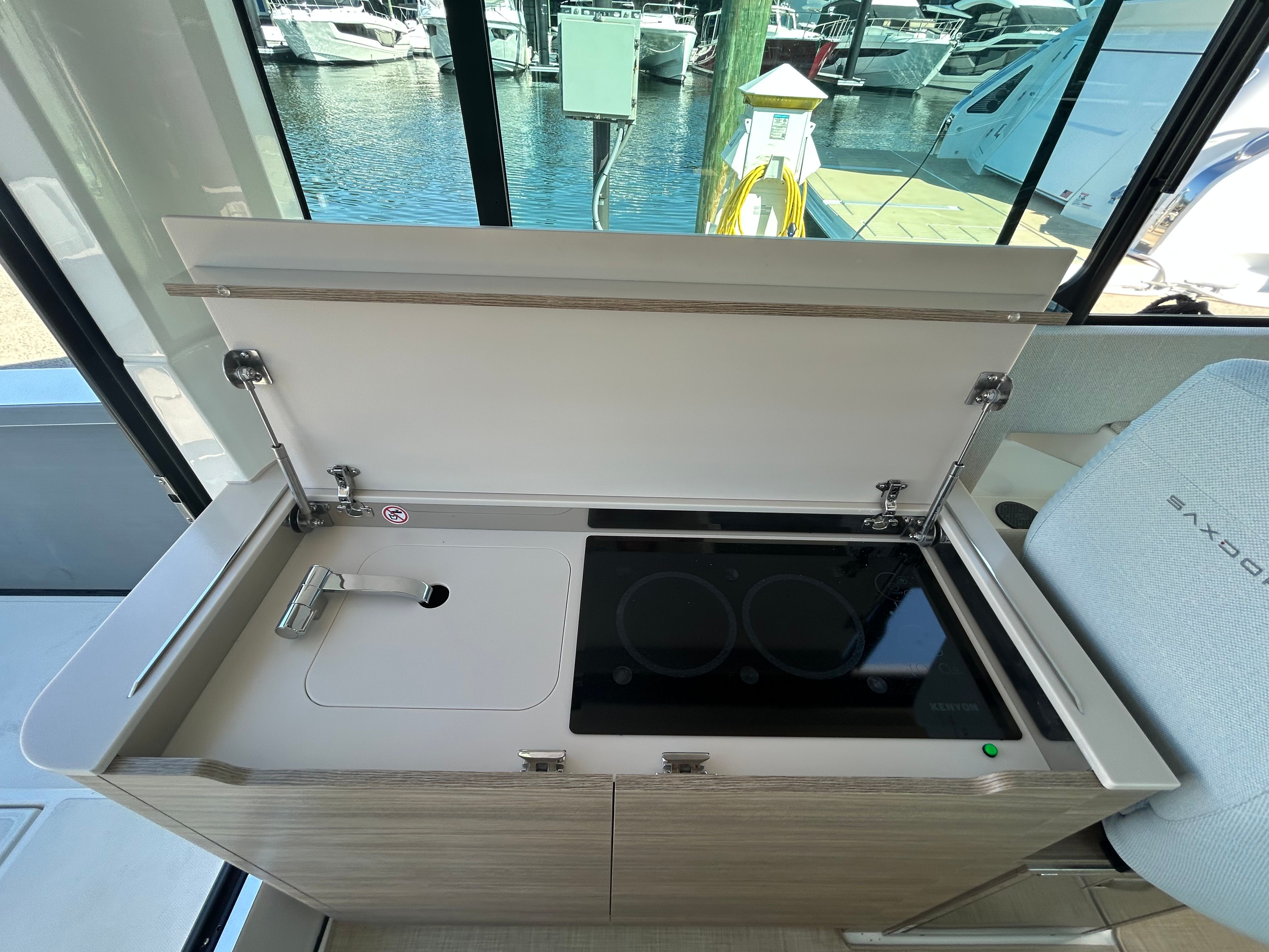 2026 Saxdor 320 GTC Image Thumbnail #11