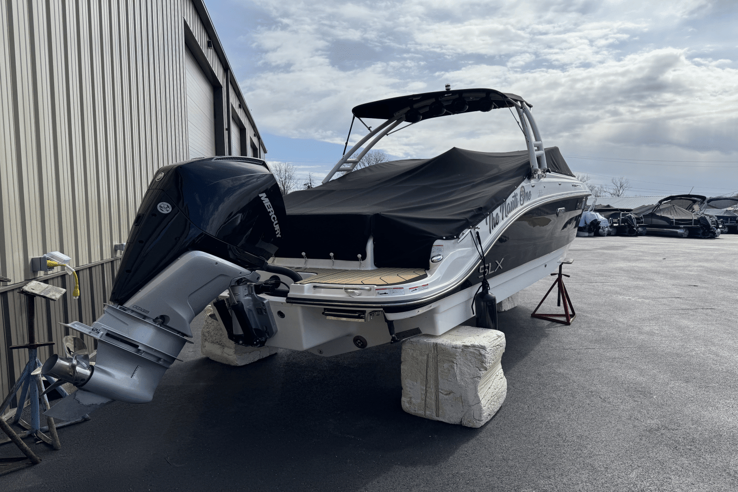2023 Sea Ray
                                                             260 SLX Image Thumbnail #3
