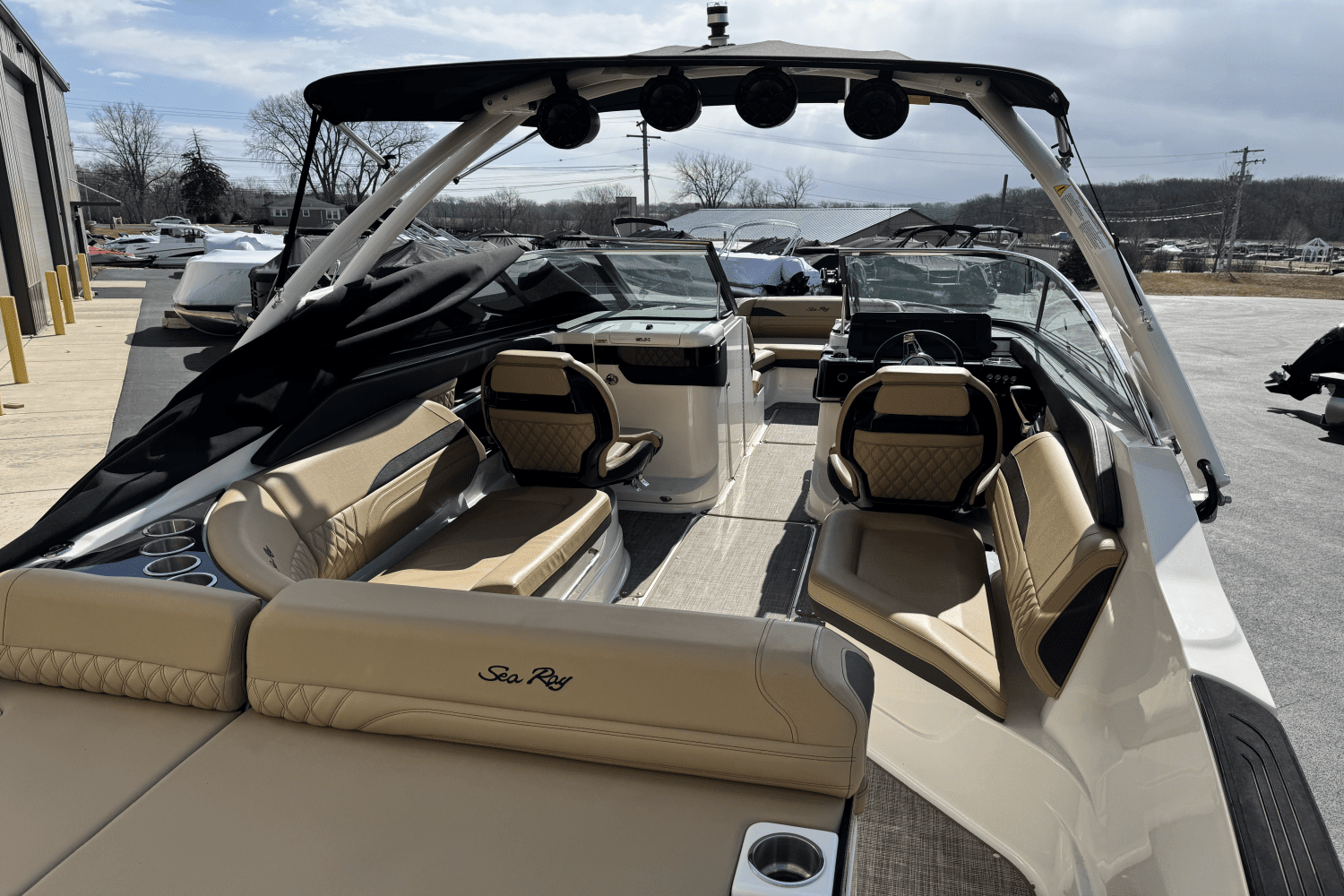 2023 Sea Ray
                                                             260 SLX Image Thumbnail #13