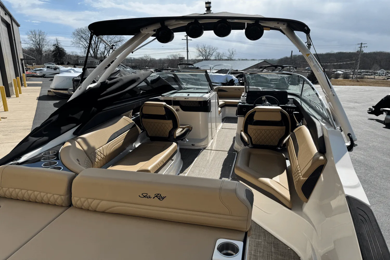 2023 Sea Ray 260 SLX/OB Image Thumbnail #13