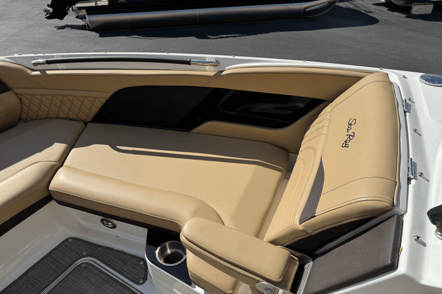 2023 Sea Ray 260 SLX/OB Image Thumbnail #15