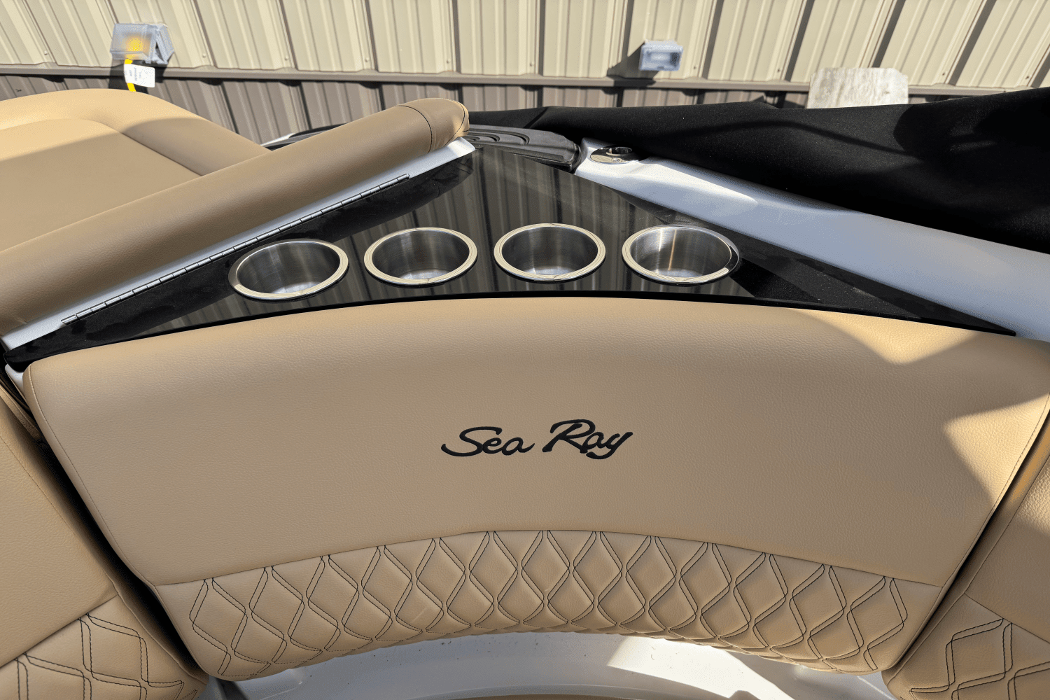 2023 Sea Ray 260 SLX/OB Image Thumbnail #38