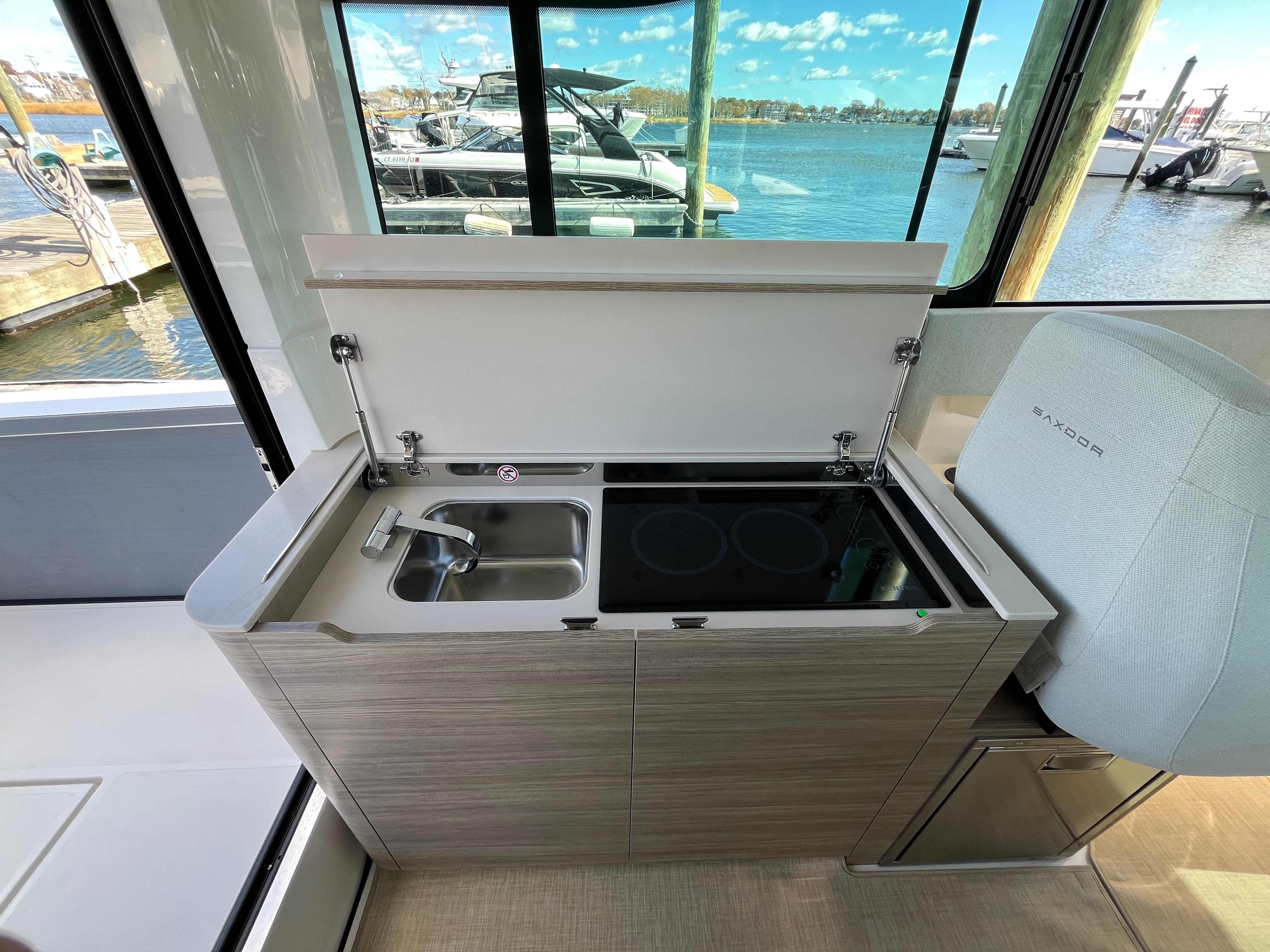 2026 Saxdor 320 GTC Image Thumbnail #9