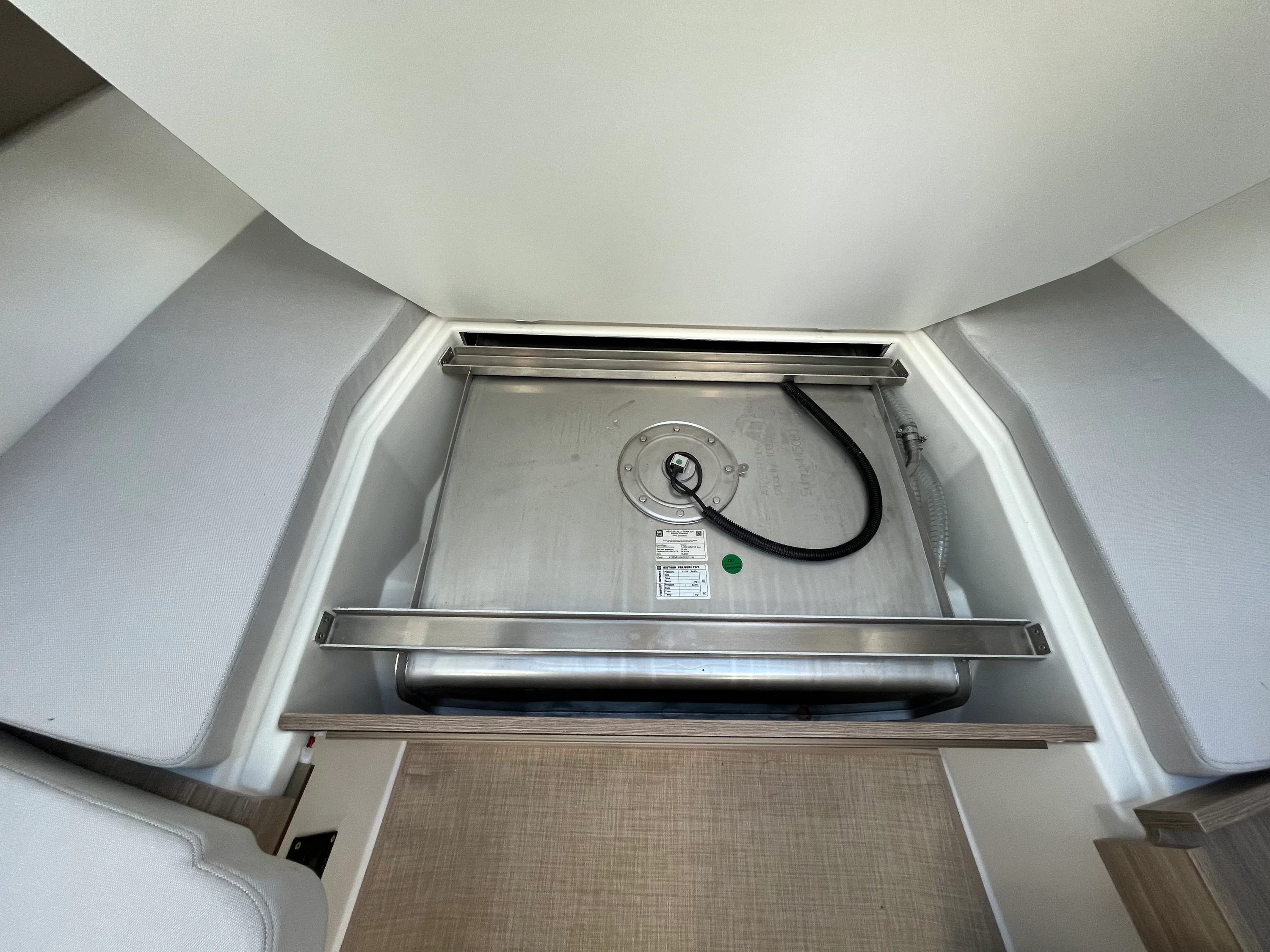 2026 Saxdor 320 GTC Image Thumbnail #23