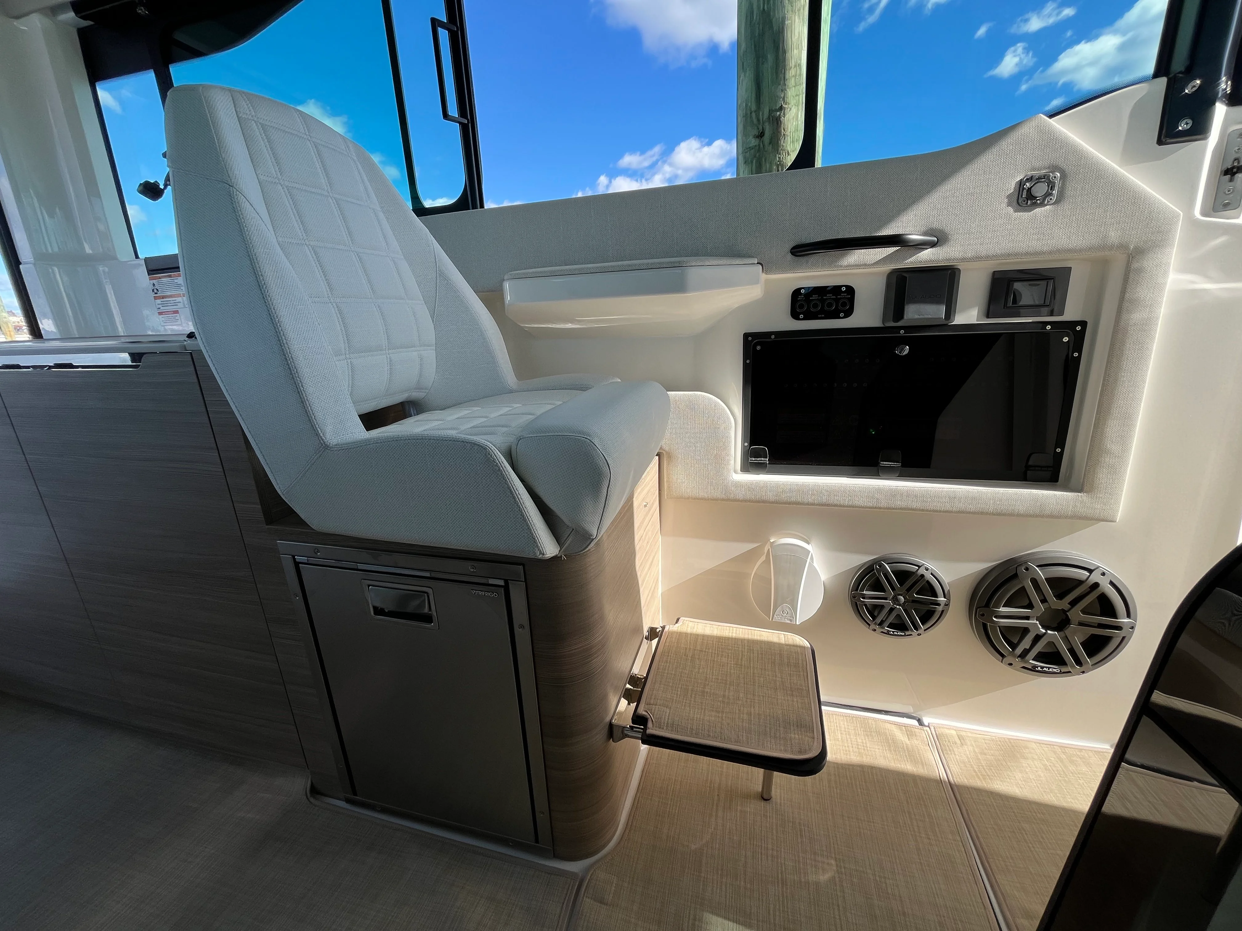 2026 Saxdor 320 GTC Image Thumbnail #18