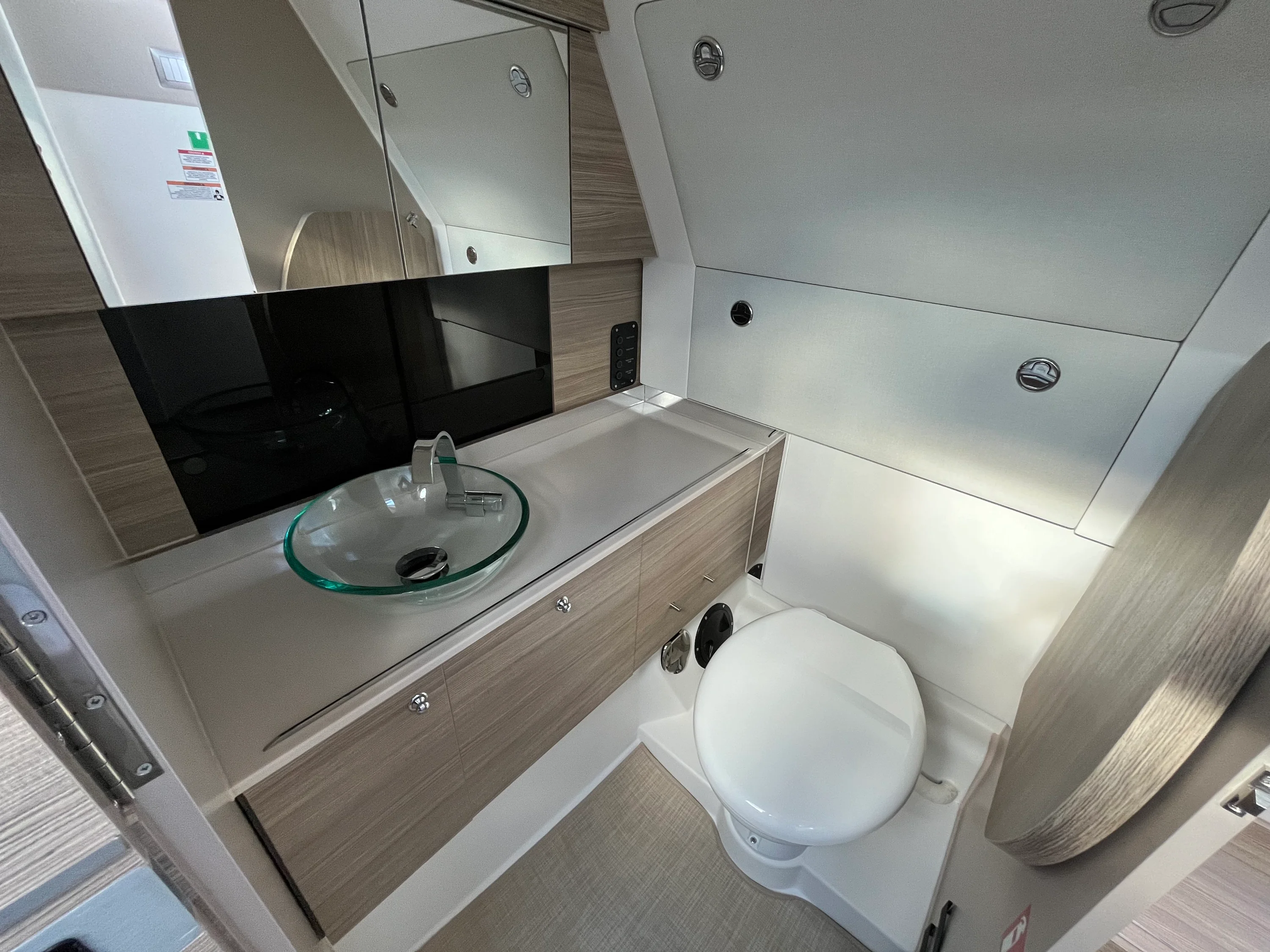 2026 Saxdor 320 GTC Image Thumbnail #26