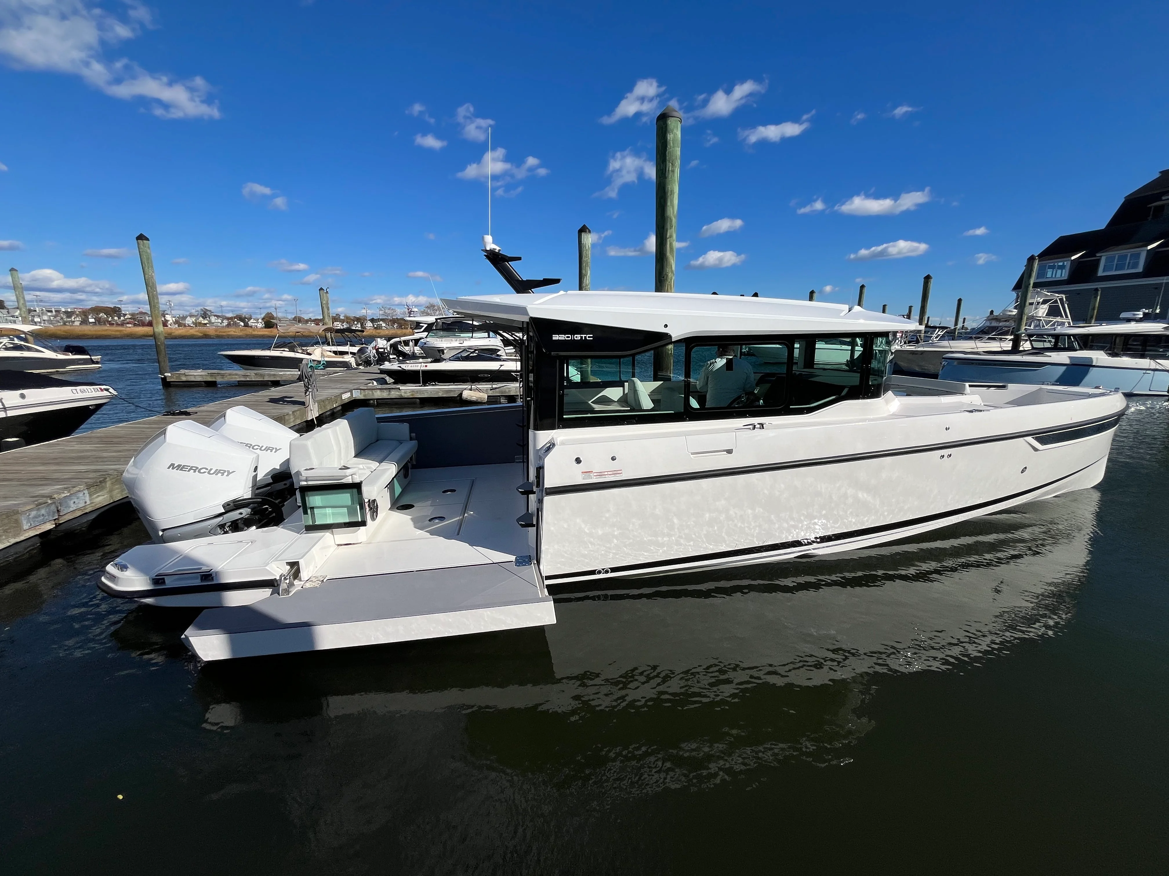 2026 Saxdor 320 GTC Image Thumbnail #40