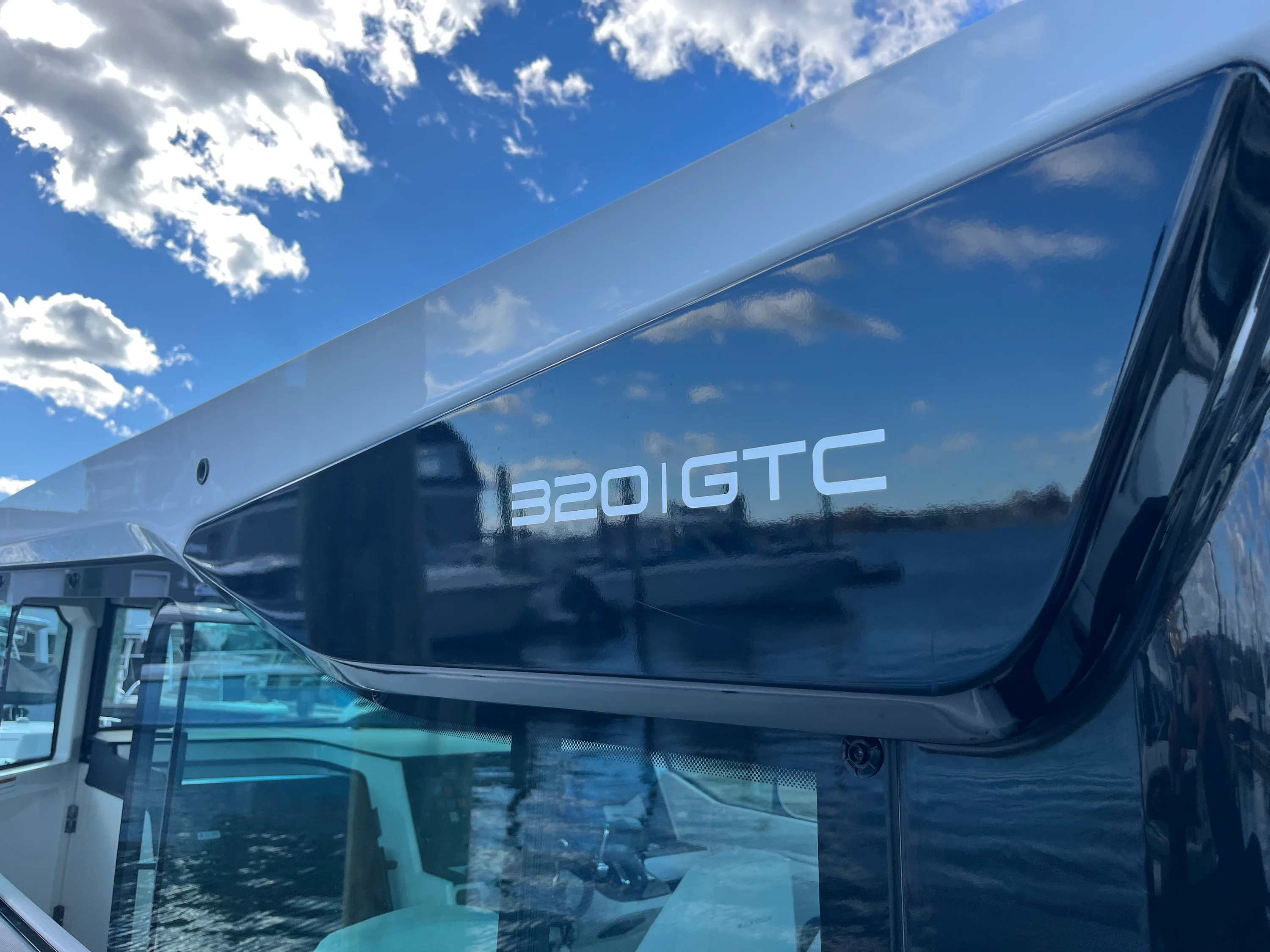 2026 Saxdor 320 GTC Image Thumbnail #38