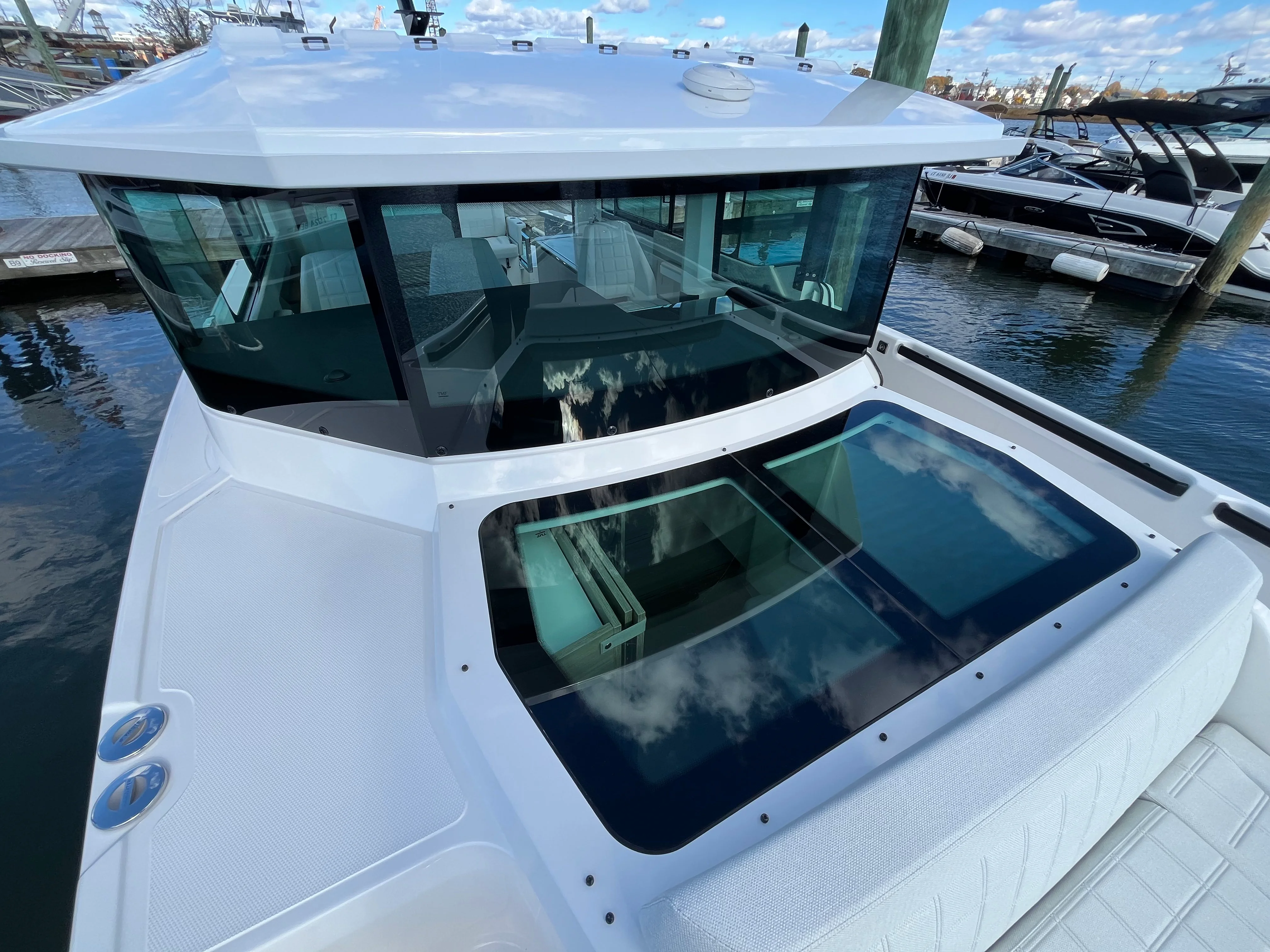 2026 Saxdor 320 GTC Image Thumbnail #36