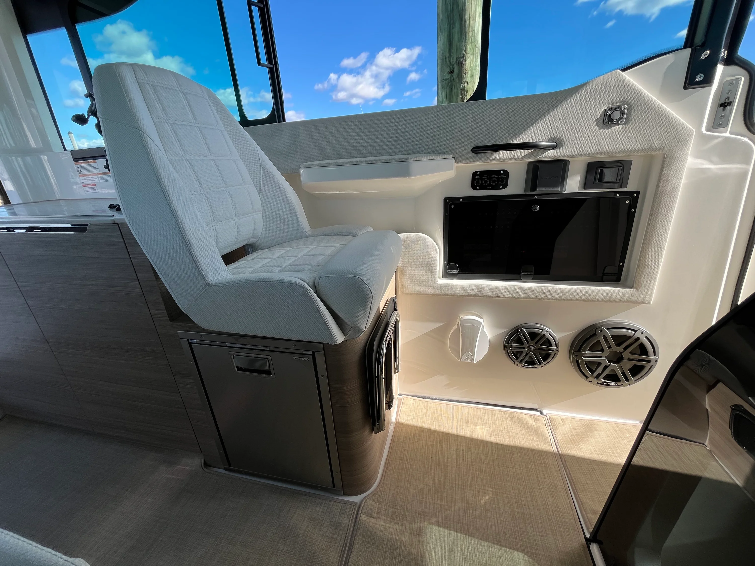 2026 Saxdor 320 GTC Image Thumbnail #17