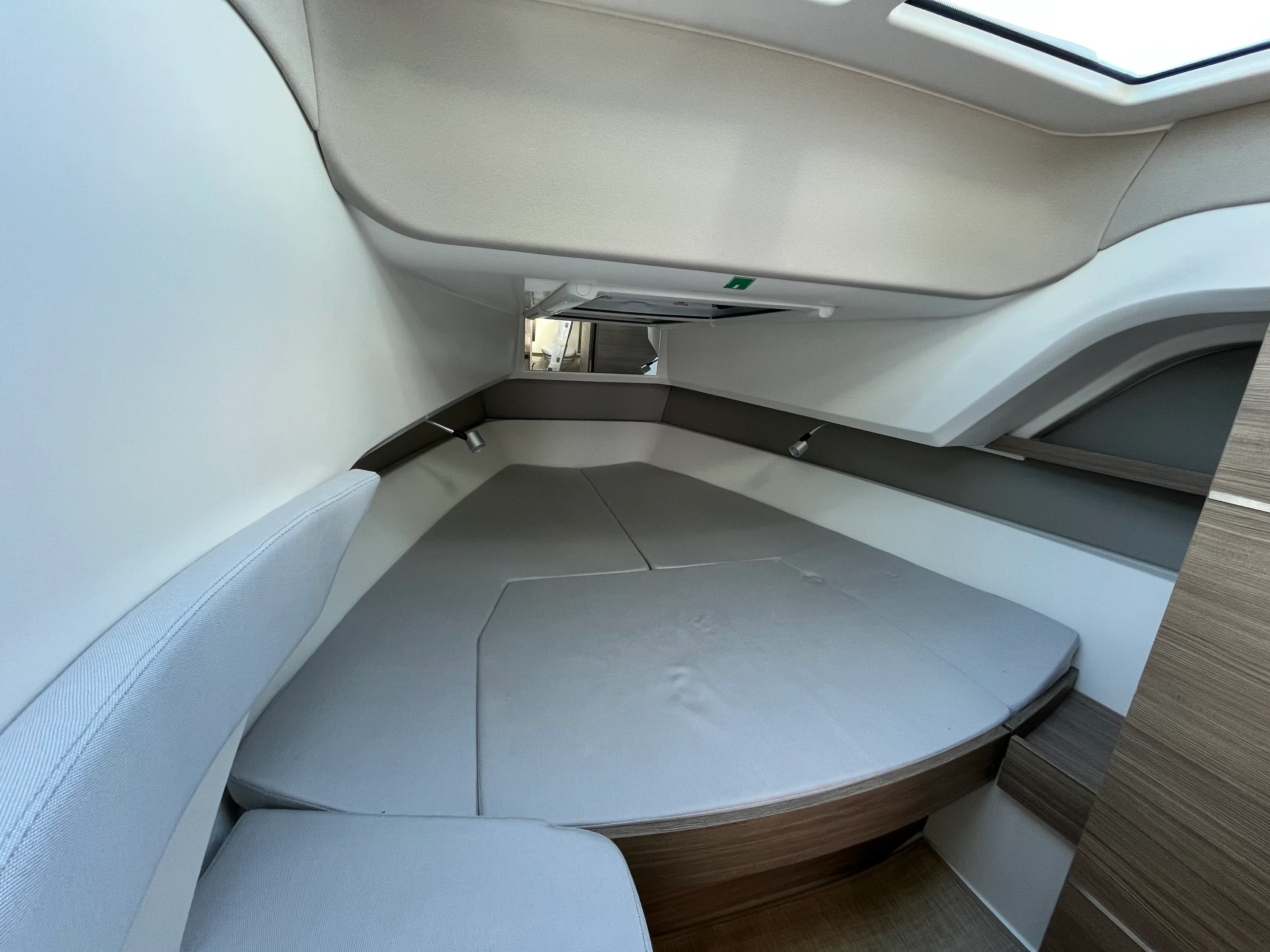 2026 Saxdor 320 GTC Image Thumbnail #22