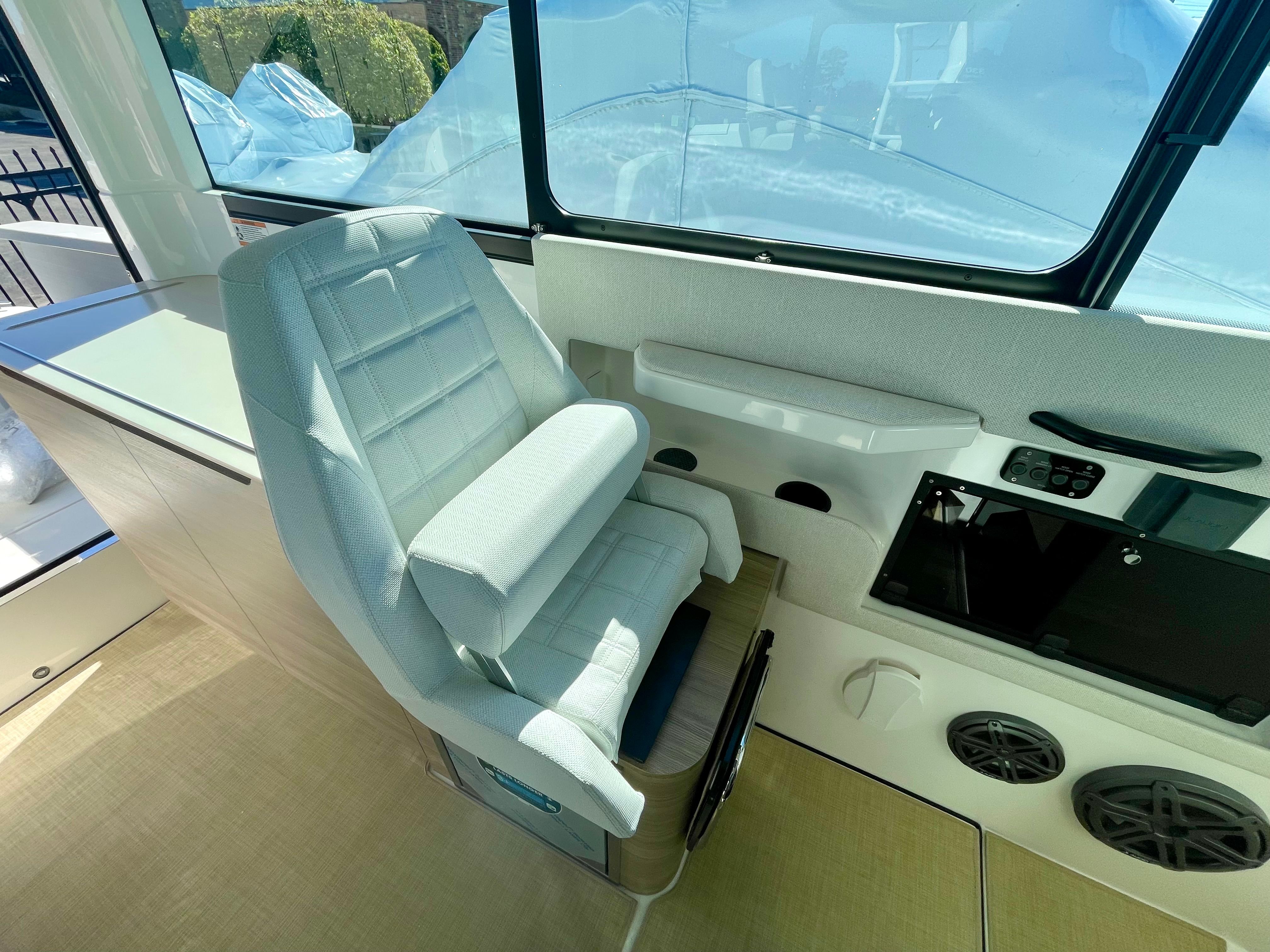 2026 Saxdor 320 GTC Image Thumbnail #16