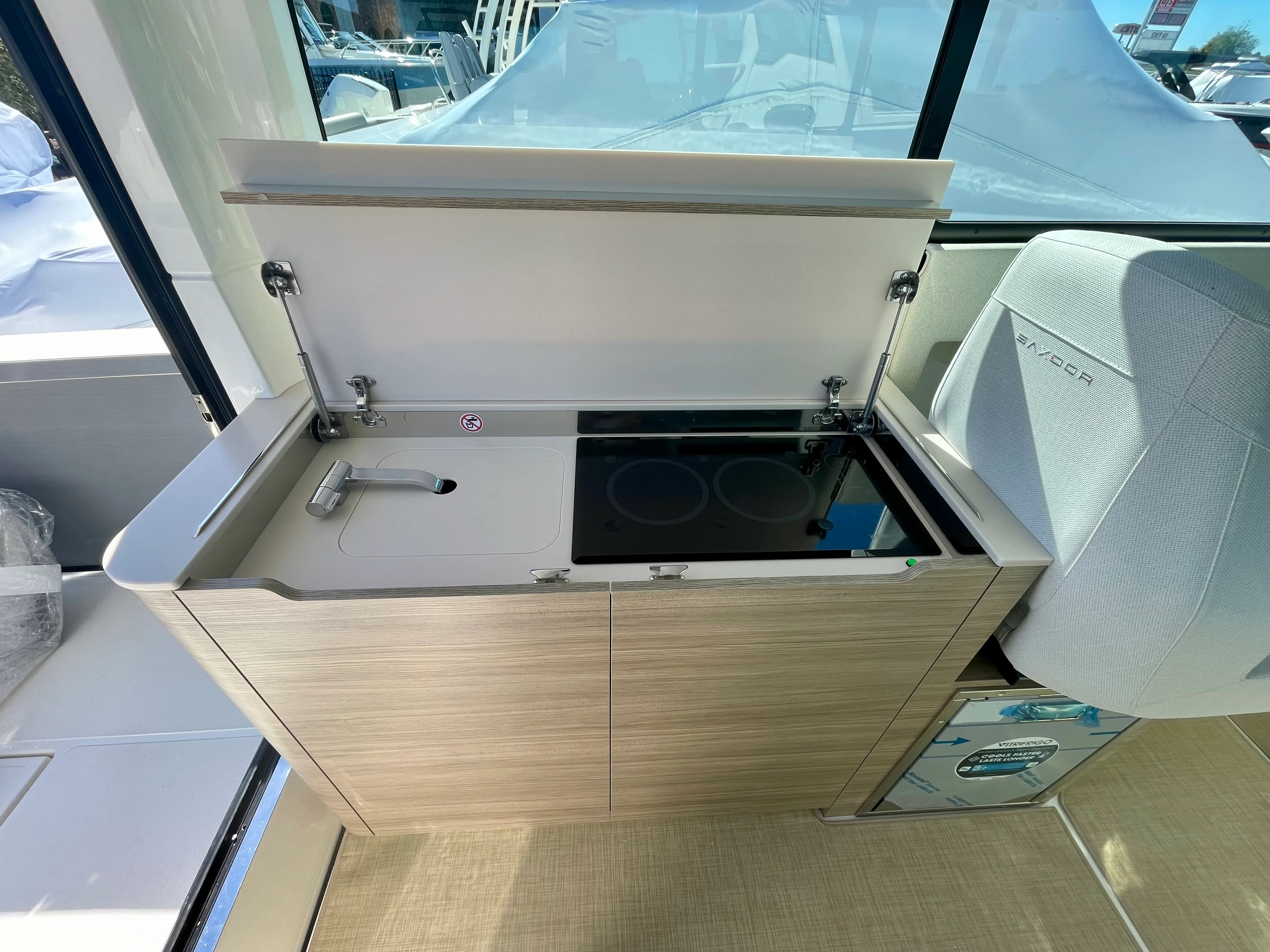 2026 Saxdor 320 GTC Image Thumbnail #9