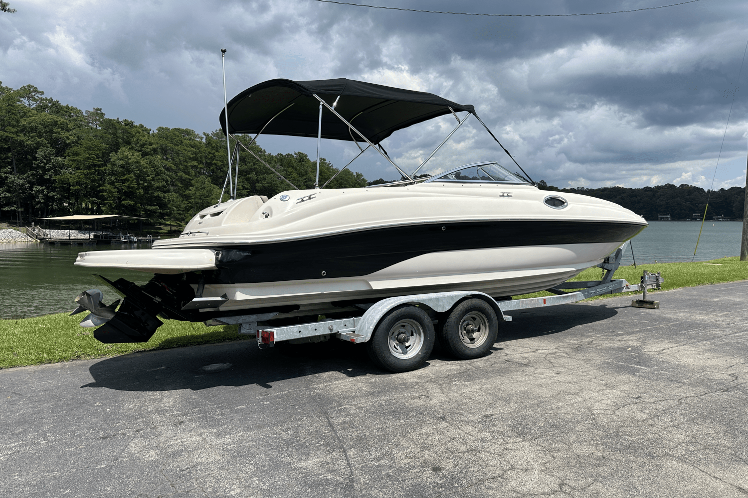 2004 Sea Ray 240 SUNDECK Image Thumbnail #8