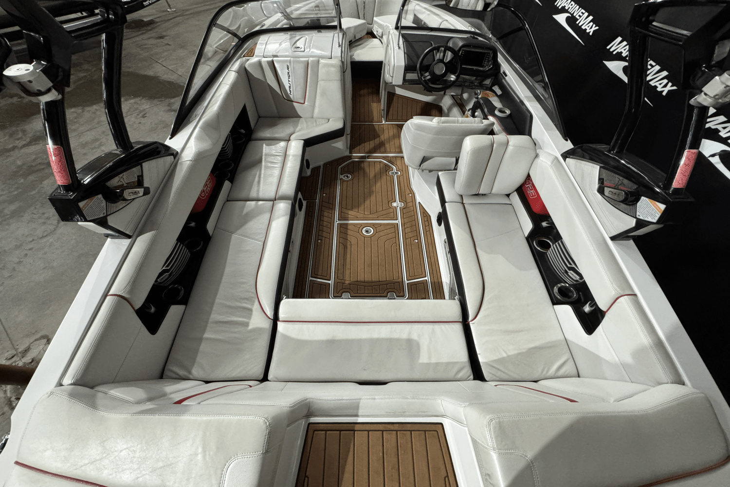 2014 Nautique Super Air Nautique G23 Image Thumbnail #11