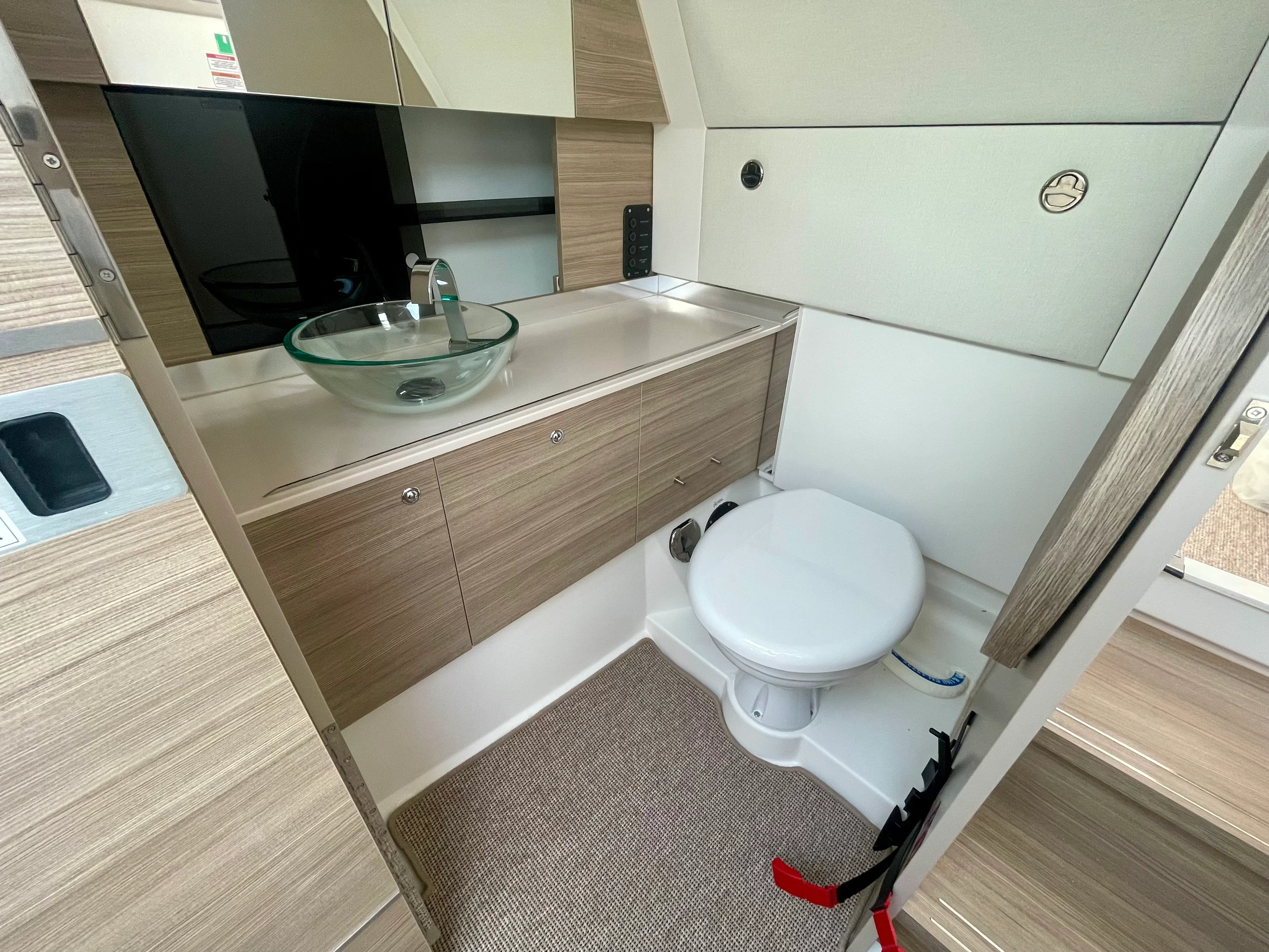 2026 Saxdor 320 GTC Image Thumbnail #18