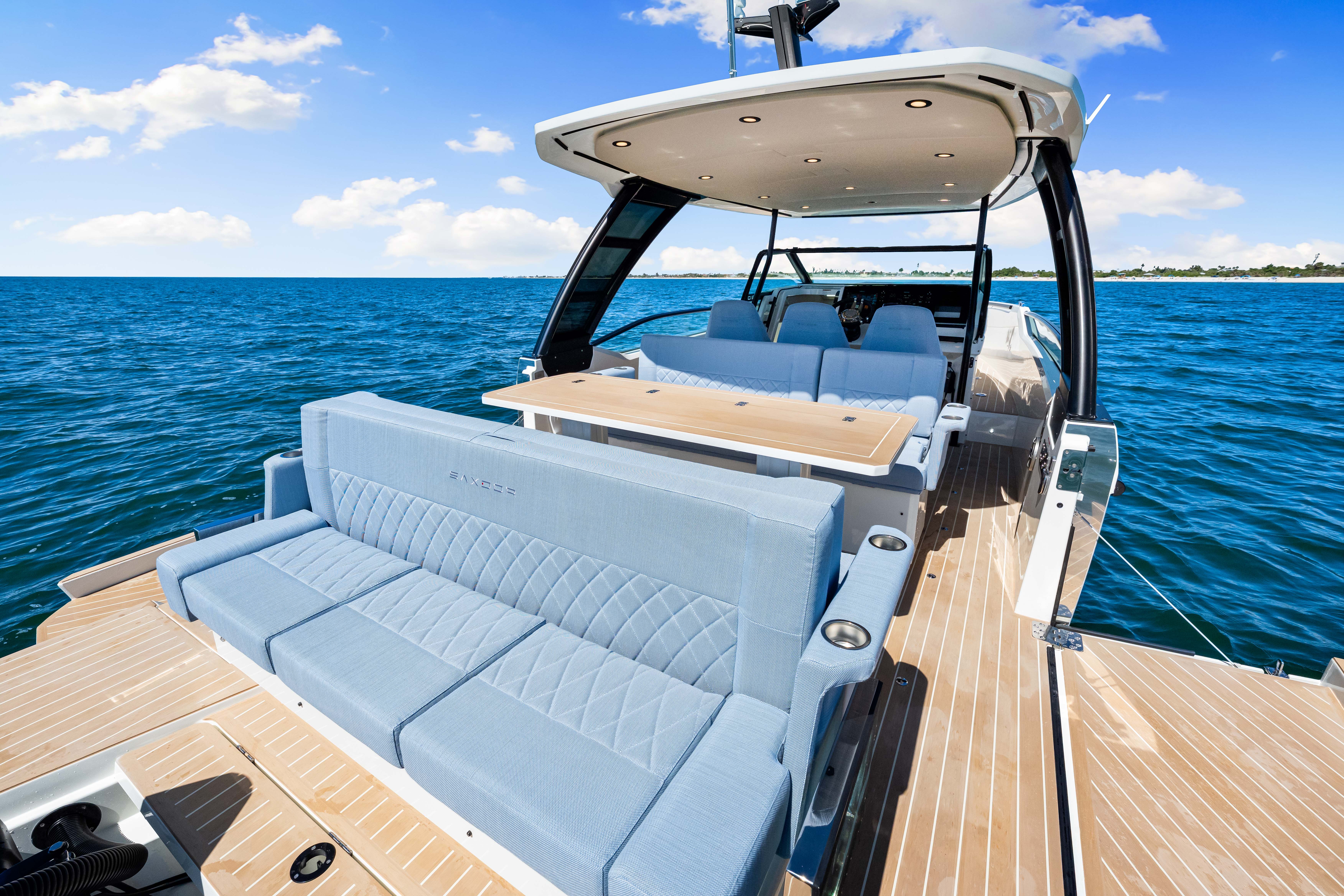 2026 Saxdor 320 GTO Image Thumbnail #18